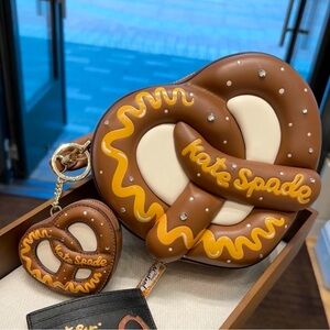 Kate Spade 3D Pretzel Crossbody Bag Purse Plus Coin Purse Set Of 2 Novelty